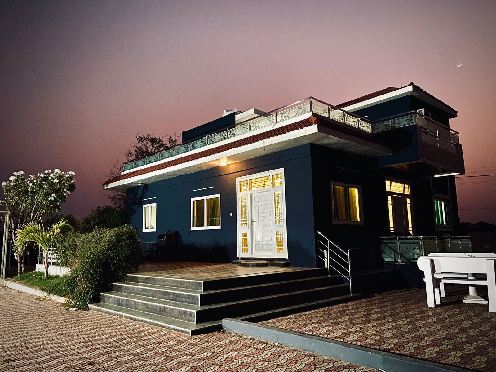 Best farm house for rent in hyderabad with swimming pool