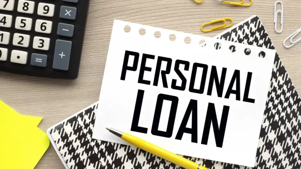 Personal Loan લેતા પહેલા સાવધાન, ઓછી વ્યાજદરે લોન લેવાની એક ભૂલ તમને લાખોમાં પડી શકે છે
